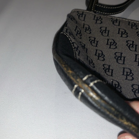 Gently Loved Dooney & Bourke Canvas and Leather Shoulder Bag - Picture 3 of 10